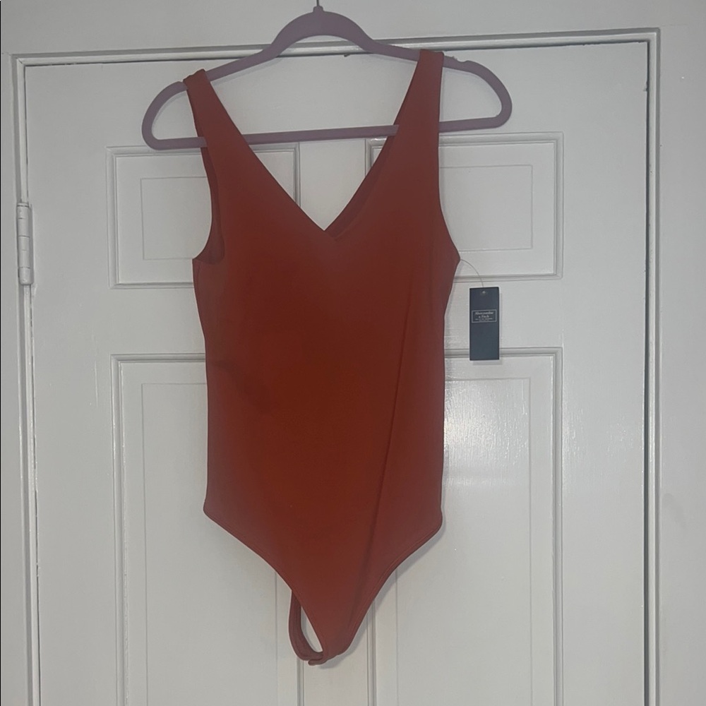 Abercrombie Coral V-neck body suit NWT